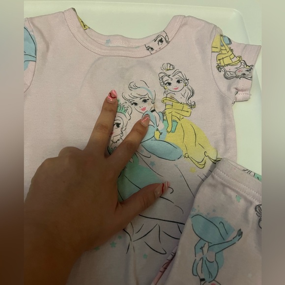 Princess 4T Pjs - Picture 2 of 5